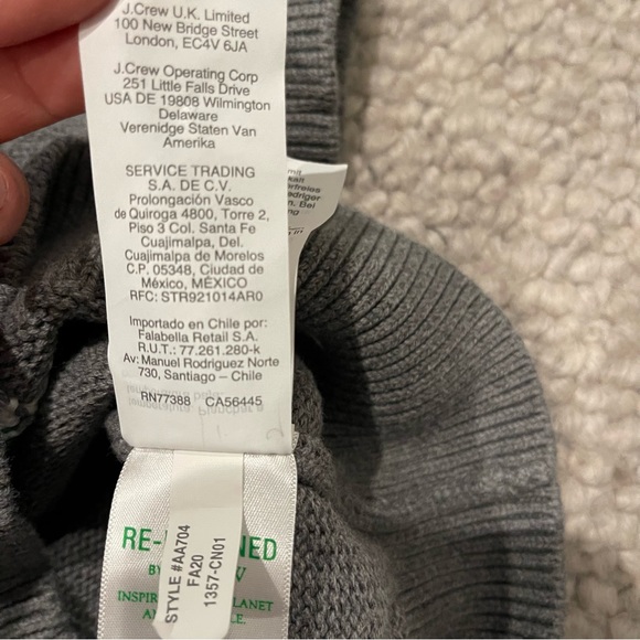 Crewcuts Dinosaur sweater- Boys XS (4-5 year) - Picture 5 of 7